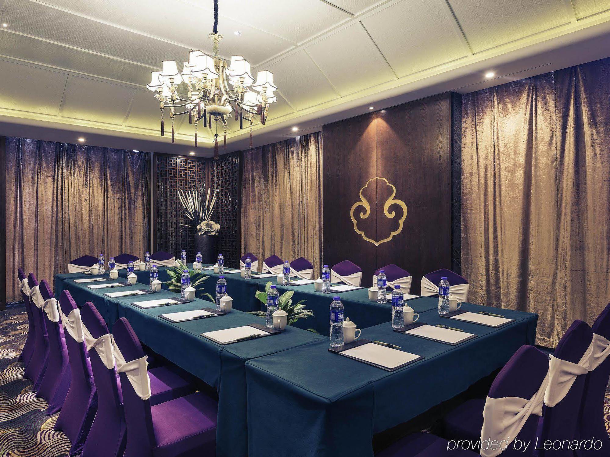 Xiamen Yilai International Apartment Hotel Exterior photo
